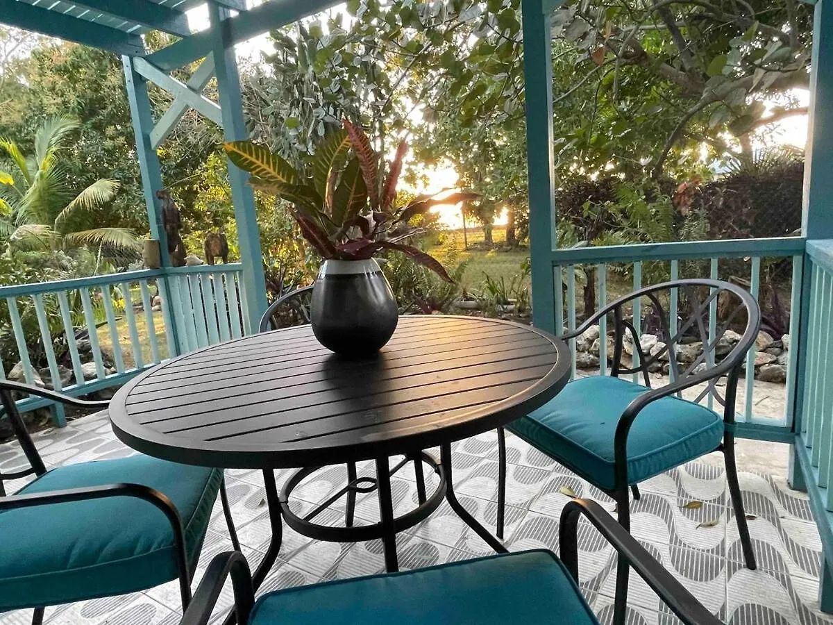 Villa Garden House Negril - Ocean & Garden View Getaway 0*,  Jamaica